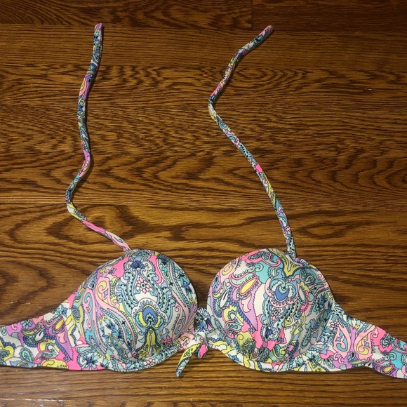 Victoria’s Secret Push-up Bikini Top - Picture 1 of 3